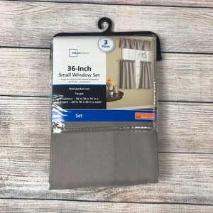 Small Window Curtain Set